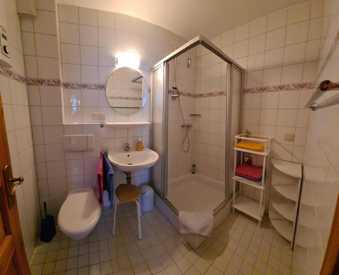 Schickebude-Steinhude-1-400M-Zum-Naechsten-Oeffentlichen-Wasserzugang-5-Minuten-Zur-Badeinsel-Ruhige-Lage-Mit-Schoenem-Aussenbereich Esterno foto